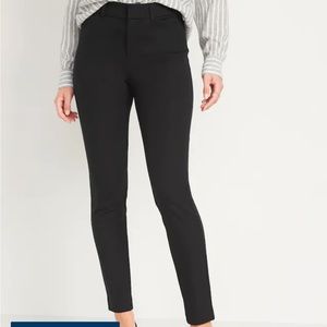 Black Pixie Pants - Ankle Length